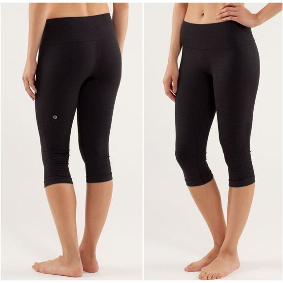 LULULEMON In The Flow Crop Leggings Gym Athletic Black | 4 - Picture 1 of 10
